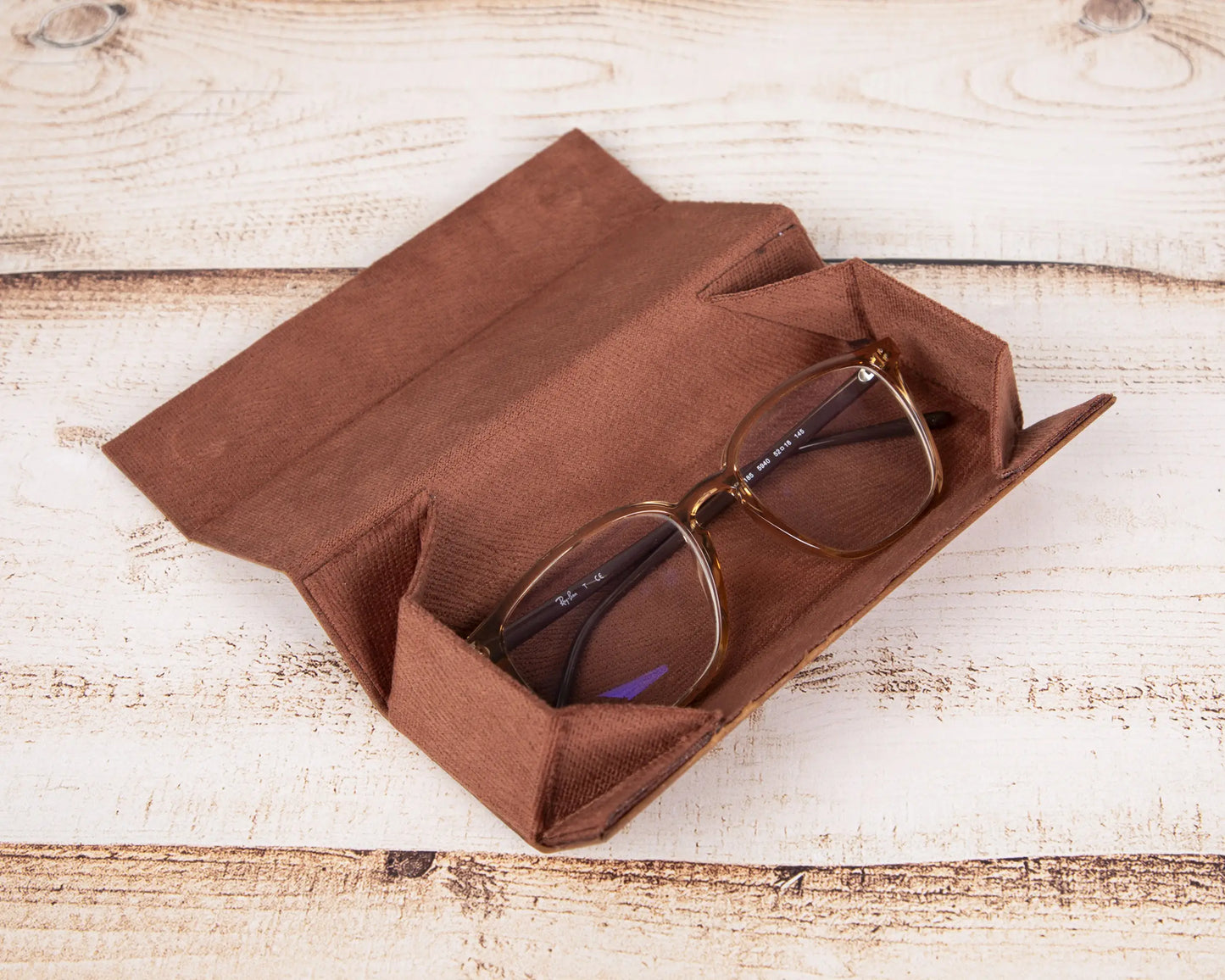 Pinario | Personalized | Leather Hard Glasses Case | Brown